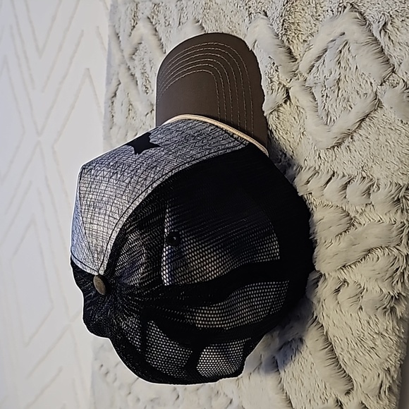 prAna Clever Fox Journeyman Trucker Hat one size olive green, black and grey. - Picture 2 of 5